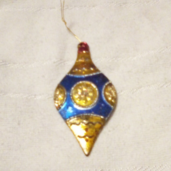 NWOT 5Pc Set Metal & Plastic Christmas Tree Ornaments. - Picture 4 of 6